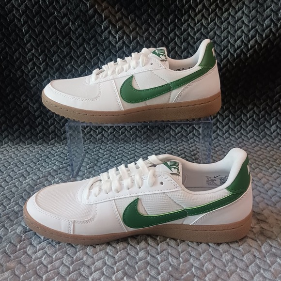 Nike Field General Women's Shoes White Gorge Green FZ5593-103 Size 9 - Picture 2 of 9